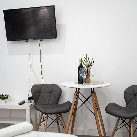Apartament Estakada 2 Çestohova Dış mekan fotoğraf