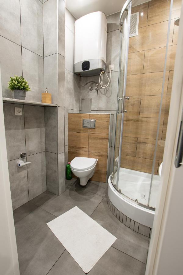 Apartament Estakada 2 Çestohova Dış mekan fotoğraf
